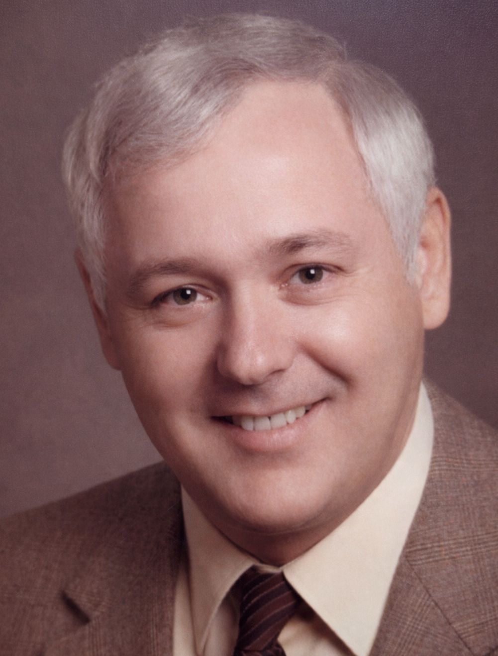 Robert Mark "Bob"  Pearson